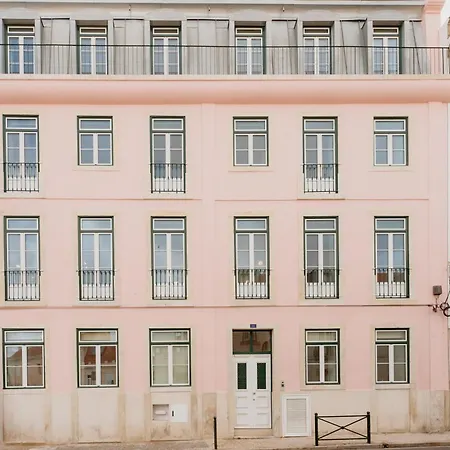 Mary Pink - No 3a - Glowing Two-bedroom * Lisboa