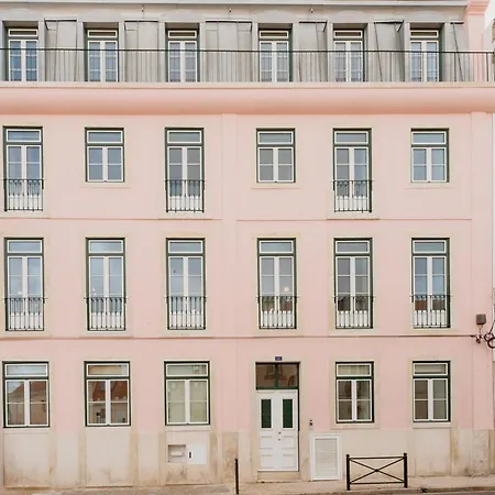 Mary Pink - No 3a - Glowing Two-bedroom * Lizbona