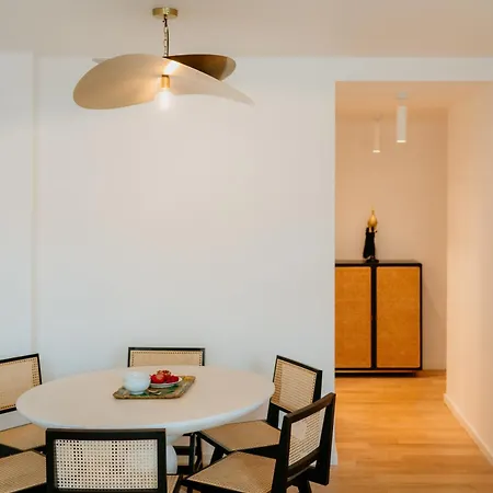 Mary Pink - No 3a - Glowing Two-bedroom Apartament