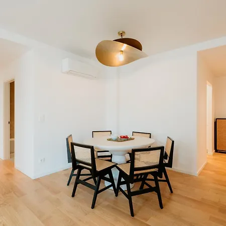 Mary Pink - No 3a - Glowing Two-bedroom * Lizbona