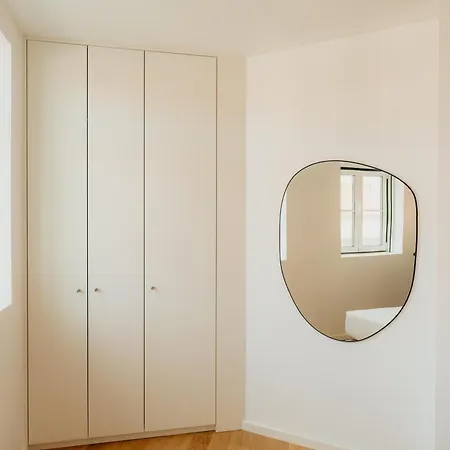 Апартаменты Mary Pink - No 3a - Glowing Two-bedroom