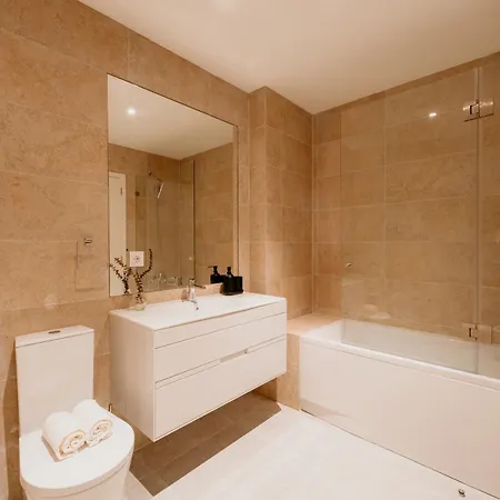 Mary Pink - No 3a - Glowing Two-bedroom Apartamento *