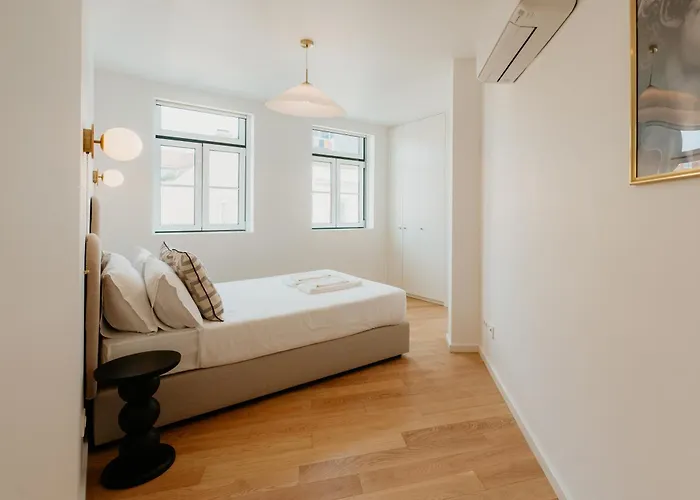 Mary Pink - No 3a - Glowing Two-bedroom Apartament Lizbona